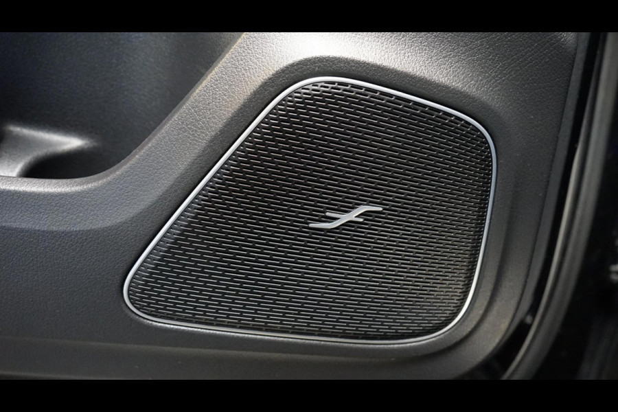 Mercedes-Benz A-Klasse A250 AMG Edition 1 AUTOMAAT-AMBIANCE-BURMESTER-CAMERA-KEYLESS-MBUX-MULTIBEAM-NAVIGATIE