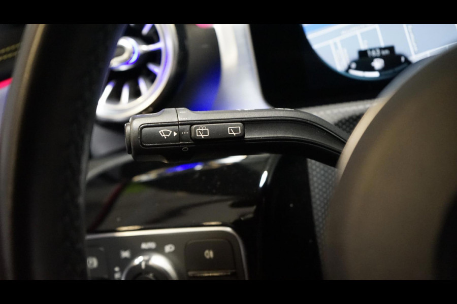 Mercedes-Benz A-Klasse A250 AMG Edition 1 AUTOMAAT-AMBIANCE-BURMESTER-CAMERA-KEYLESS-MBUX-MULTIBEAM-NAVIGATIE