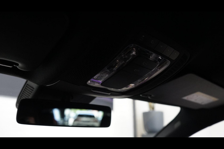 Mercedes-Benz A-Klasse A250 AMG Edition 1 AUTOMAAT-AMBIANCE-BURMESTER-CAMERA-KEYLESS-MBUX-MULTIBEAM-NAVIGATIE