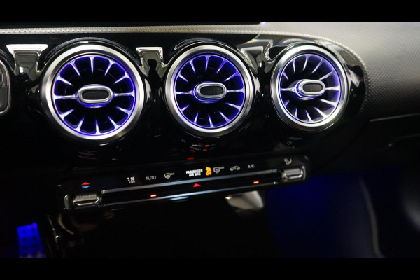 Mercedes-Benz A-Klasse A250 AMG Edition 1 AUTOMAAT-AMBIANCE-BURMESTER-CAMERA-KEYLESS-MBUX-MULTIBEAM-NAVIGATIE