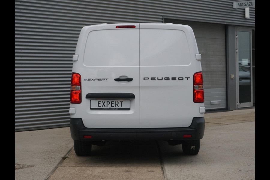 Peugeot e-Expert L3 75 kWh | 0% rente | navi incl. Apple Carplay | camera | parkeersensoren voor & achter | dodehoekwaarschuwing | rijklaarprijs