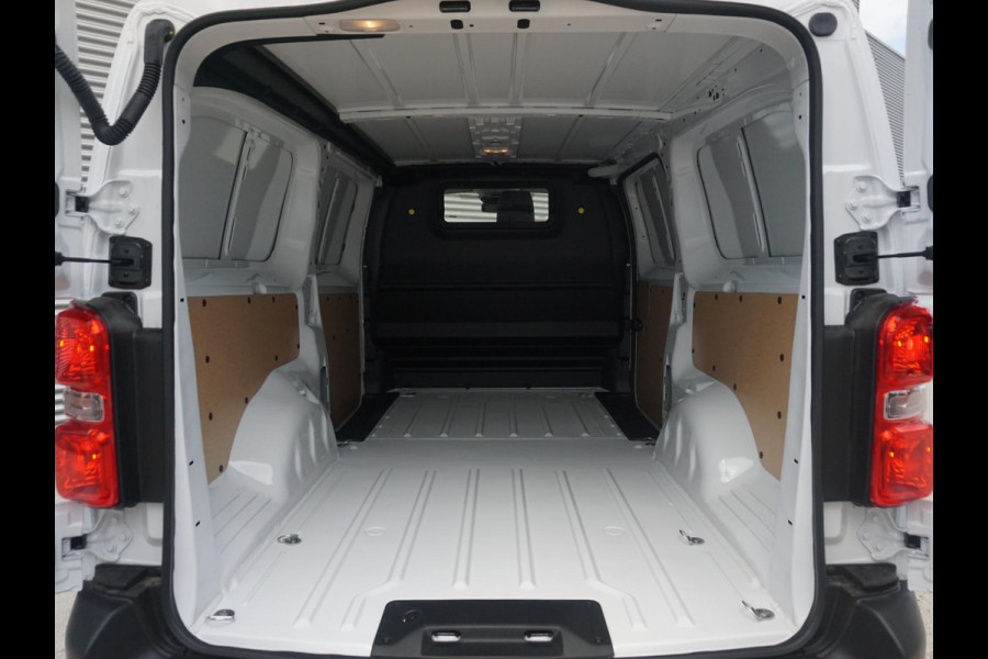 Peugeot e-Expert L3 75 kWh | 0% rente | navi incl. Apple Carplay | camera | parkeersensoren voor & achter | dodehoekwaarschuwing | rijklaarprijs