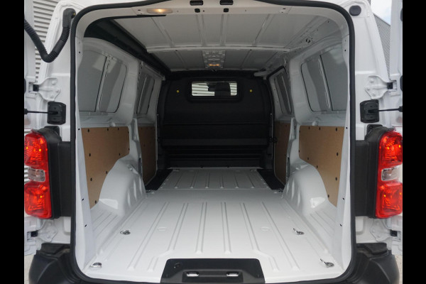 Peugeot e-Expert L3 75 kWh | 0% rente | navi incl. Apple Carplay | camera | parkeersensoren voor & achter | dodehoekwaarschuwing | rijklaarprijs