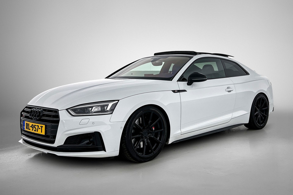 Audi S5 Coupé 3.0 TFSI quattro Pro Line Plus | 354 PK | MILTEK | B&O | PANO | Dealer onderH | Massge + verW stl | ADD CC | Audi S5 Coupé 3.0 TFSI quattro Pro Line Plus | 354 PK | MILTEK | B&O | PANO | Dealer onderH | Massge + verW stl | ADD CC |