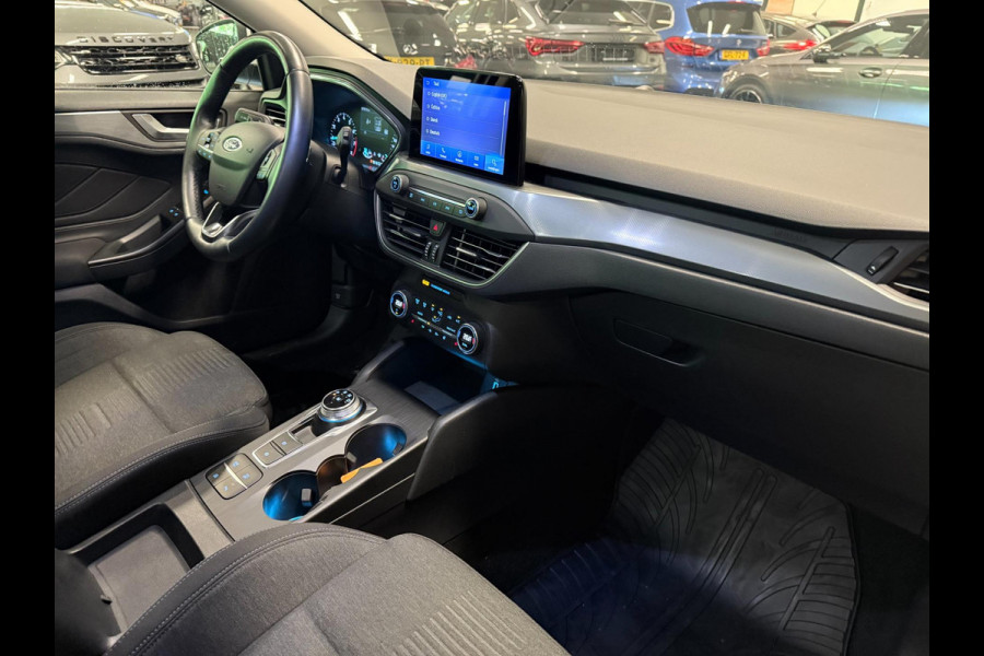 Ford Focus 1.0 ECOBOOST ACTIVE AUTOMAAT NAVI/DAB/CARPLAY/ECC/PDC/CRUISE///