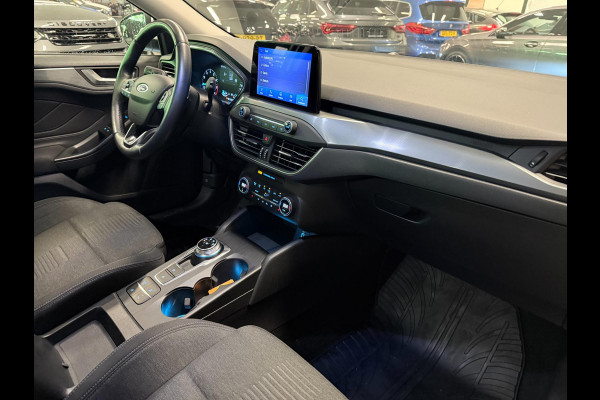 Ford Focus 1.0 ECOBOOST ACTIVE AUTOMAAT NAVI/DAB/CARPLAY/ECC/PDC/CRUISE///