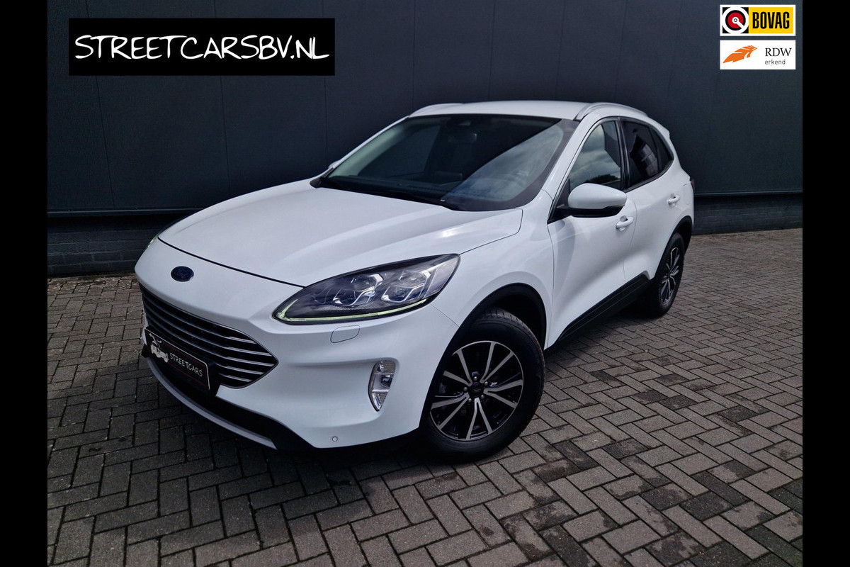 Ford Kuga 1.5 Titanium X Aut./1e Eig!/30dkm!/Netjes! Ford Kuga 1.5 Titanium X Aut./1e Eig!/30dkm!/Netjes!