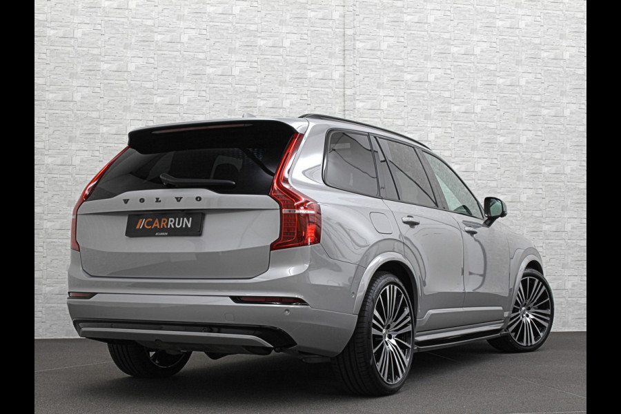 Volvo XC90 T8 R 455pk Long Range AWD Plus Dark | Luchtvering | Panorama | 360 Camera | Trekhaak | Pilot-Assist | ACC | Leder | Memory | Harman-Kardon | BLIS | Sportstoelen | Stoelverwarming V+A | Suurverwarming | Keyless-Entry | Standkachel | Full-LED | Zonwering | Getint Glas | Black-Optic | Draadloos Laden | Carplay |