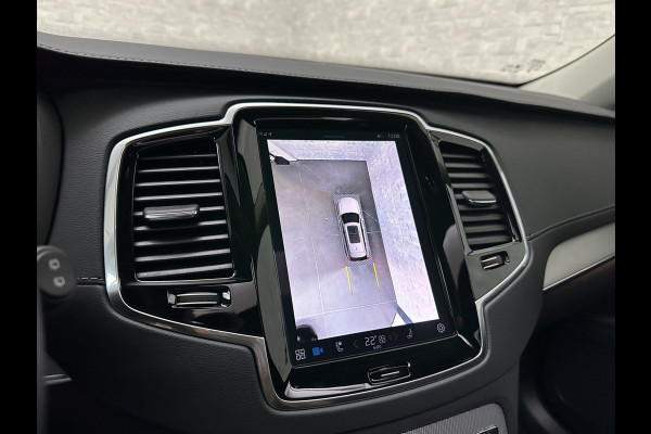 Volvo XC90 T8 R 455pk Long Range AWD Plus Dark | Luchtvering | Panorama | 360 Camera | Trekhaak | Pilot-Assist | ACC | Leder | Memory | Harman-Kardon | BLIS | Sportstoelen | Stoelverwarming V+A | Suurverwarming | Keyless-Entry | Standkachel | Full-LED | Zonwering | Getint Glas | Black-Optic | Draadloos Laden | Carplay |