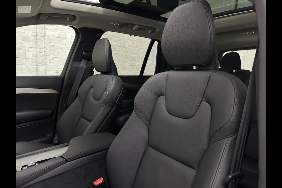 Volvo XC90 T8 R 455pk Long Range AWD Plus Dark | Luchtvering | Panorama | 360 Camera | Trekhaak | Pilot-Assist | ACC | Leder | Memory | Harman-Kardon | BLIS | Sportstoelen | Stoelverwarming V+A | Suurverwarming | Keyless-Entry | Standkachel | Full-LED | Zonwering | Getint Glas | Black-Optic | Draadloos Laden | Carplay |