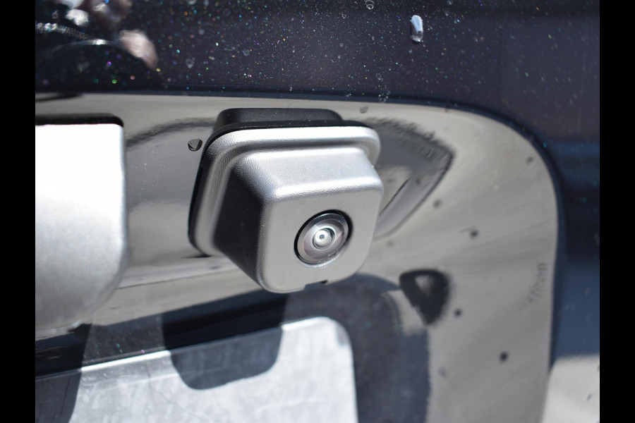 Opel Combo Electric 136 L1 50kWh | 8 JAAR GARANTIE | BETIMMERING | CAMERA + SENSOREN | NAVIGATIE