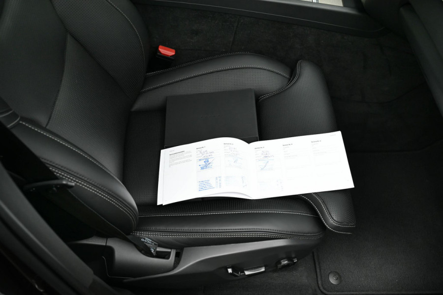 Volvo XC60 2.0 T6 AWD Inscription 398pk LONG RANGE Massage