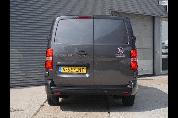 Fiat E-Scudo L3 75 kWh | Navi incl. Apple Carplay | camera | parkeersensoren voor & achter | dodehoekwaarschuwing | laadruimtebetimmering | rijklaarprijs