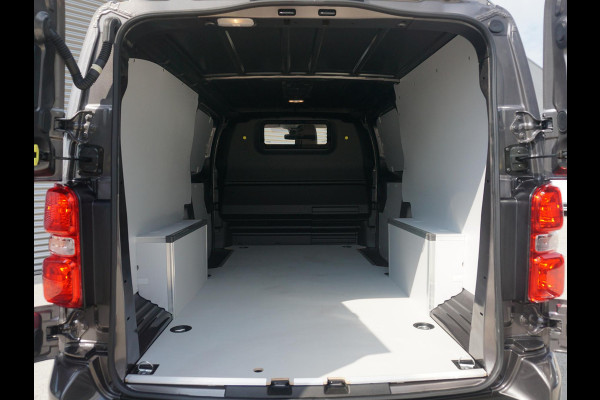 Fiat E-Scudo L3 75 kWh | Navi incl. Apple Carplay | camera | parkeersensoren voor & achter | dodehoekwaarschuwing | laadruimtebetimmering | rijklaarprijs