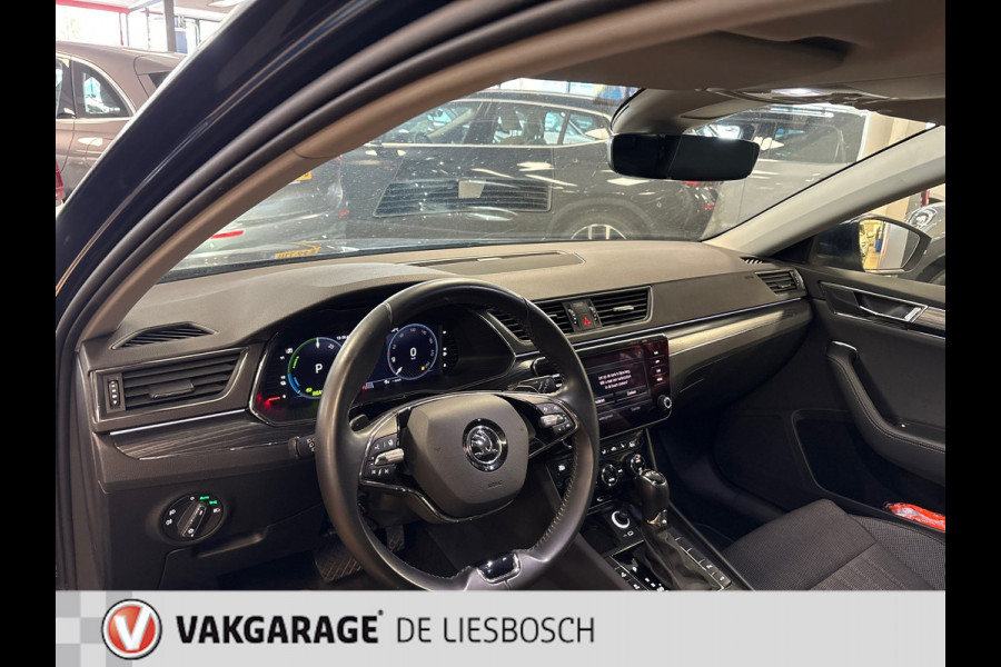 Škoda Superb Combi 1.4 TSI iV Business Edition Plus,navi/camera/apple carplay/trekhaak