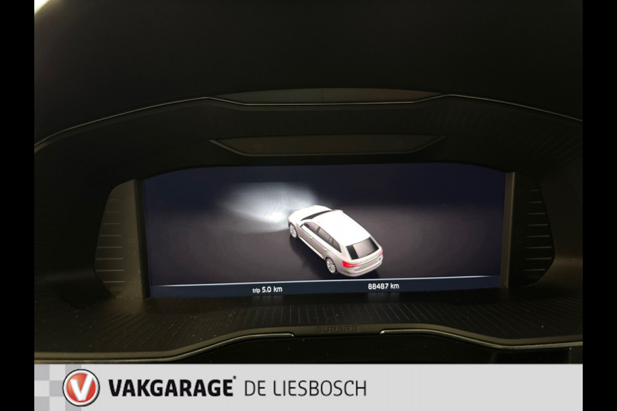 Škoda Superb Combi 1.4 TSI iV Business Edition Plus,navi/camera/apple carplay/trekhaak