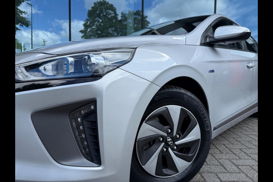 Hyundai IONIQ 1.6 GDi i-Motion - Automaat - Camera - Media - Parkeerhulp