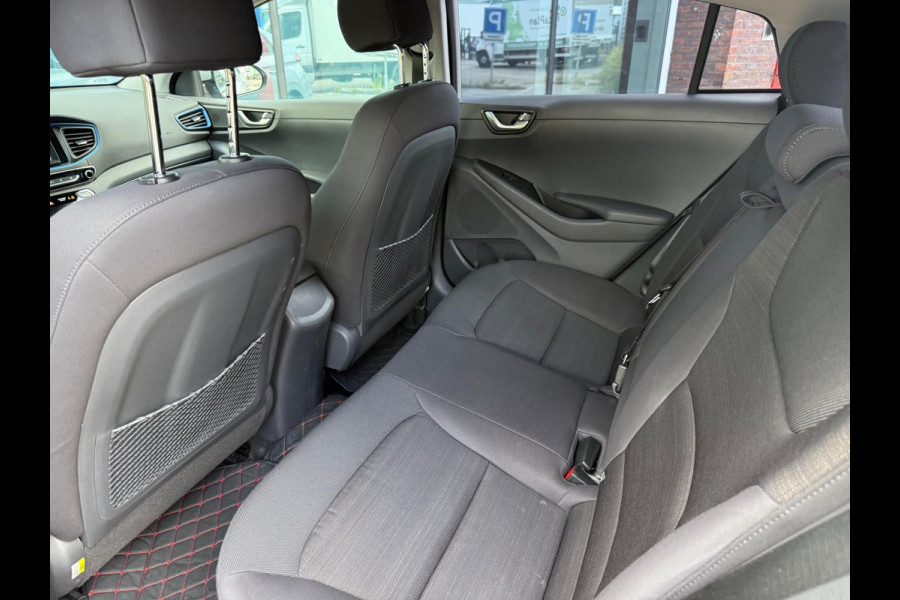 Hyundai IONIQ 1.6 GDi i-Motion - Automaat - Camera - Media - Parkeerhulp