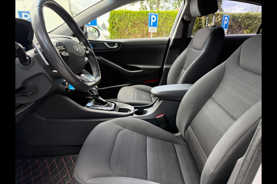 Hyundai IONIQ 1.6 GDi i-Motion - Automaat - Camera - Media - Parkeerhulp