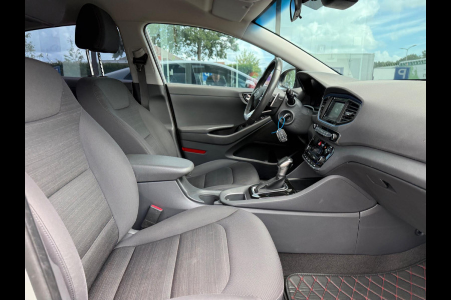 Hyundai IONIQ 1.6 GDi i-Motion - Automaat - Camera - Media - Parkeerhulp