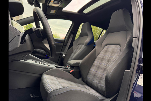 Volkswagen Golf 1.4 eHybrid GTE Pano/Matrix/HuD