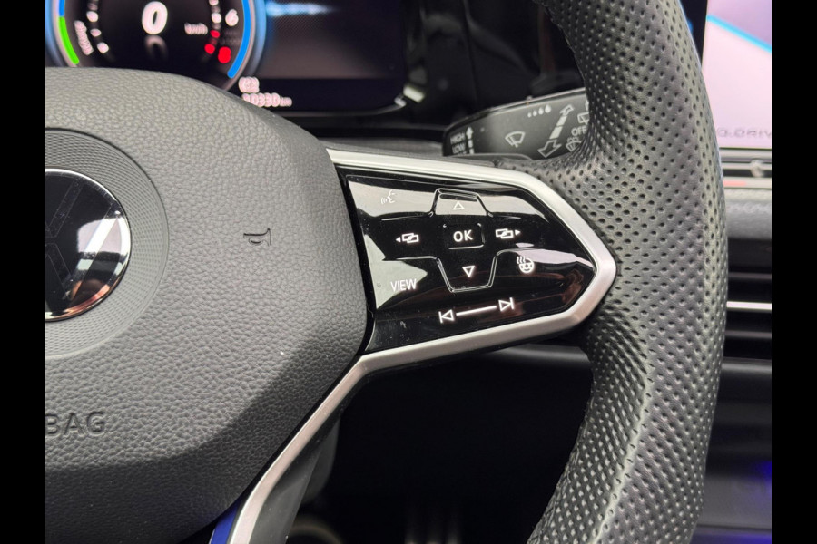 Volkswagen Golf 1.4 eHybrid GTE Pano/Matrix/HuD