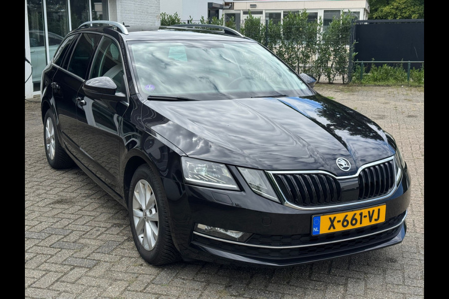 Škoda Octavia Combi 1.0 TSI Greentech Ambition Navigatie, Half Leder, Cruise control, stoelverwarming . Een proefrit levert het bewijs. Neem contact op en we maken een afspraak!