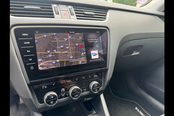 Škoda Octavia Combi 1.0 TSI Greentech Ambition Navigatie, Half Leder, Cruise control, stoelverwarming . Een proefrit levert het bewijs. Neem contact op en we maken een afspraak!