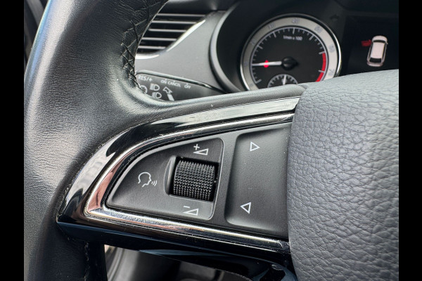 Škoda Octavia Combi 1.0 TSI Greentech Ambition Navigatie, Half Leder, Cruise control, stoelverwarming . Een proefrit levert het bewijs. Neem contact op en we maken een afspraak!