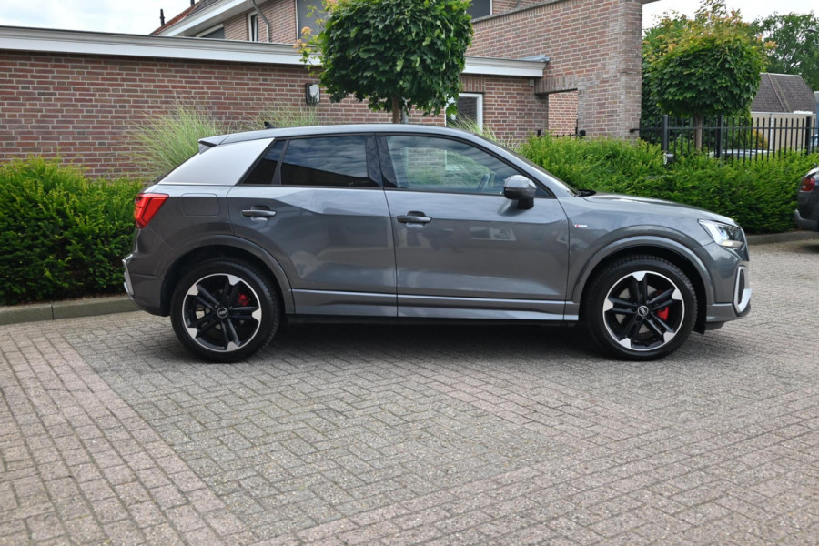 Audi Q2 35 TFSI S Edition 150 PK Aut. 3x S-Line Adaptive Virtual Camera Side-Assist 18''