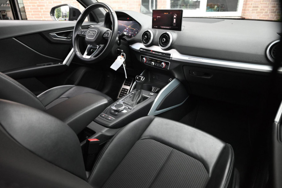 Audi Q2 35 TFSI S Edition 150 PK Aut. 3x S-Line Adaptive Virtual Camera Side-Assist 18''