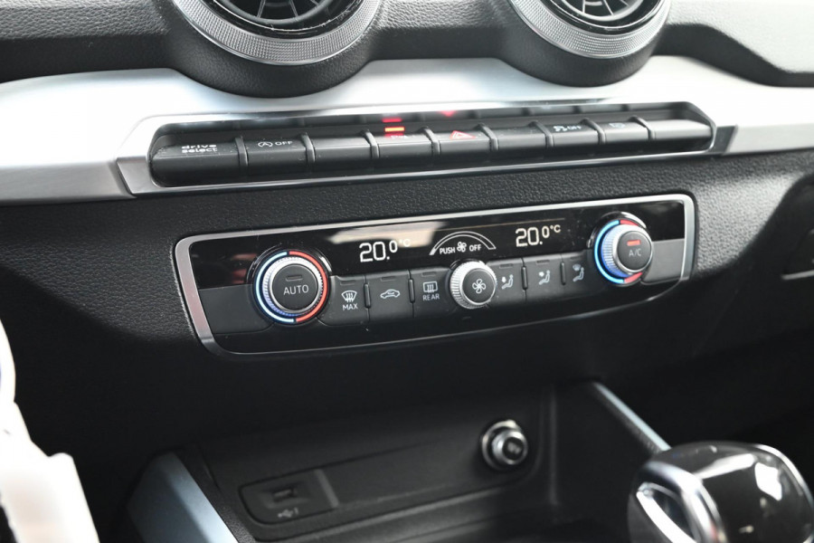 Audi Q2 35 TFSI S Edition 150 PK Aut. 3x S-Line Adaptive Virtual Camera Side-Assist 18''