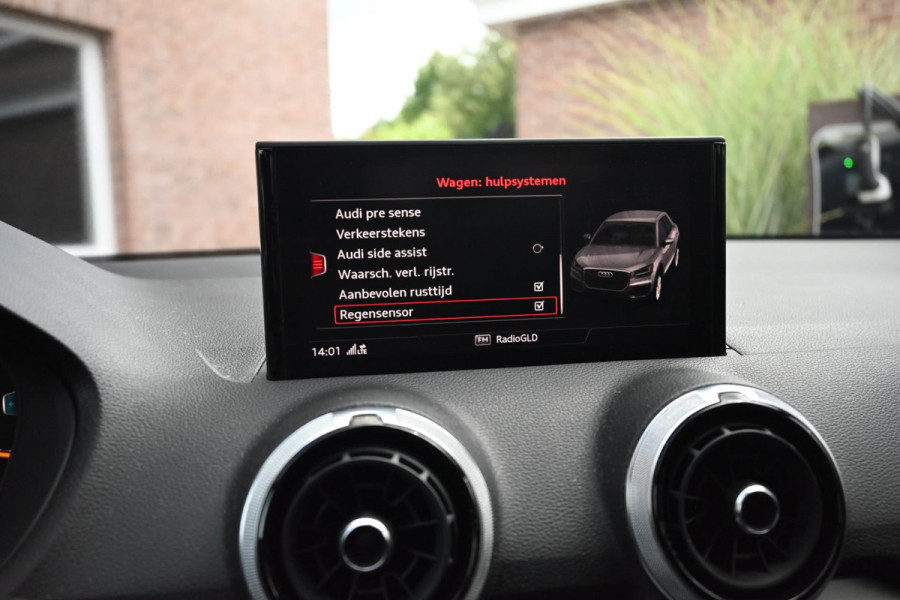 Audi Q2 35 TFSI S Edition 150 PK Aut. 3x S-Line Adaptive Virtual Camera Side-Assist 18''