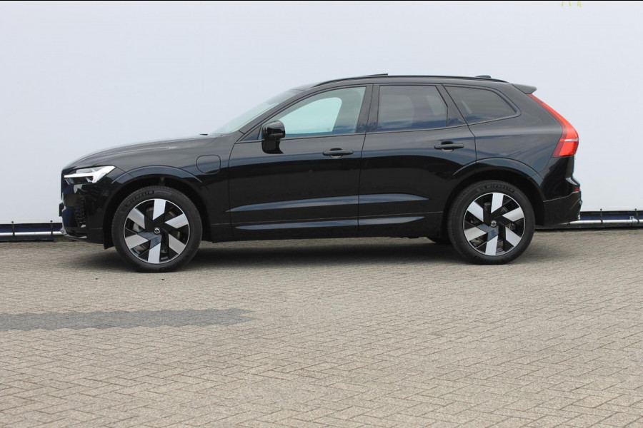 Volvo XC60 T8 455pk Autm. Plug-in hybrid AWD Plus Dark Long Range / Panoramisch schuif-kanteldak / lederen bekleding / 360 graden camera / 20" lichtmetalen velgen