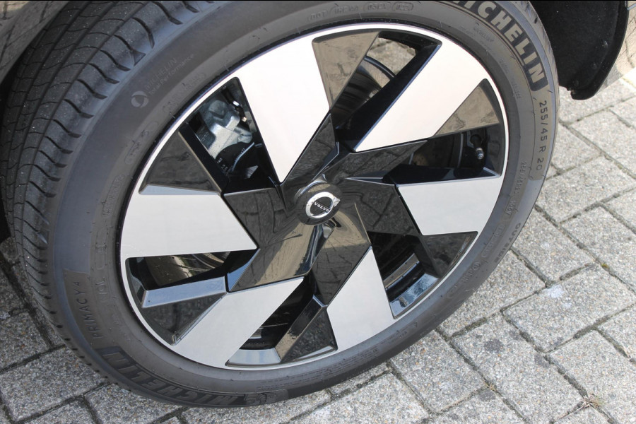 Volvo XC60 T8 455pk Autm. Plug-in hybrid AWD Plus Dark Long Range / Panoramisch schuif-kanteldak / lederen bekleding / 360 graden camera / 20" lichtmetalen velgen