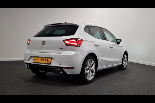 Seat Ibiza 1.0 TSI 110pk DSG FR | Climate Control | Parkeer sensoren | Verwarmde voorstoelen | DAB | Lichtmetalen velgen