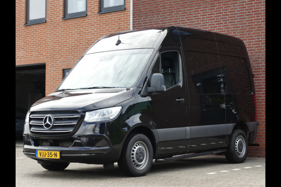 Mercedes-Benz Sprinter 211 CDI L1H2 Trekhaak/Camera/Airco/Leer