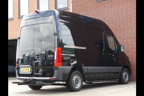 Mercedes-Benz Sprinter 211 CDI L1H2 Trekhaak/Camera/Airco/Leer