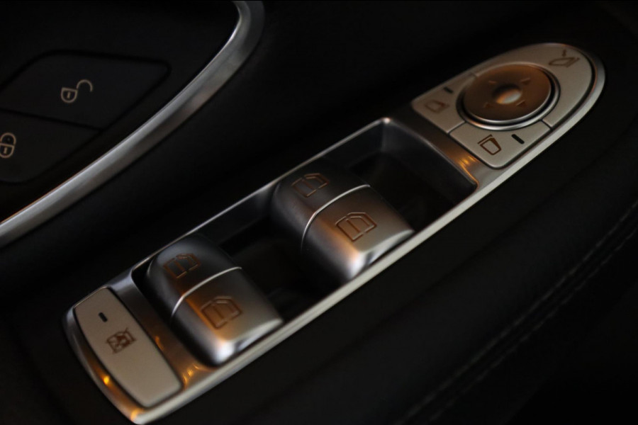 Mercedes-Benz GLC Coupé AMG 43 4MATIC PANODAK/KEYLES/LANEASSIST/LUCHT/360CAM/SFEER/BURM/VOL