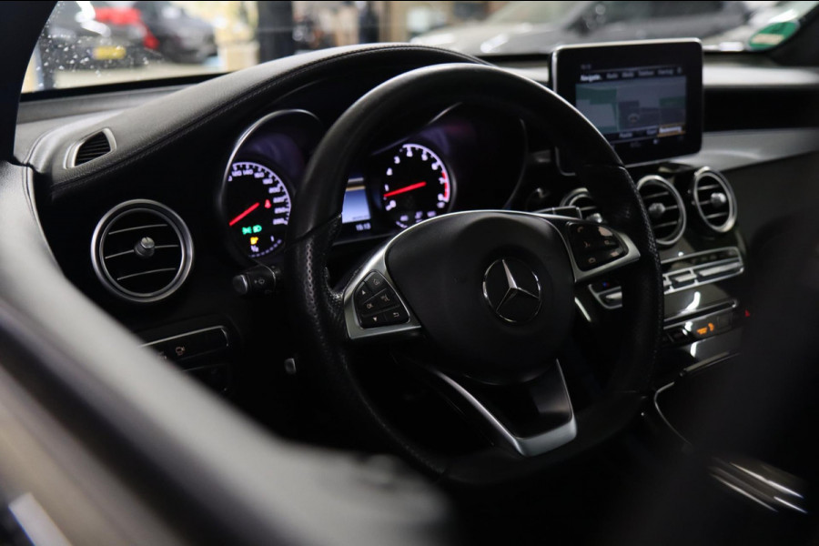 Mercedes-Benz GLC Coupé AMG 43 4MATIC PANODAK/KEYLES/LANEASSIST/LUCHT/360CAM/SFEER/BURM/VOL
