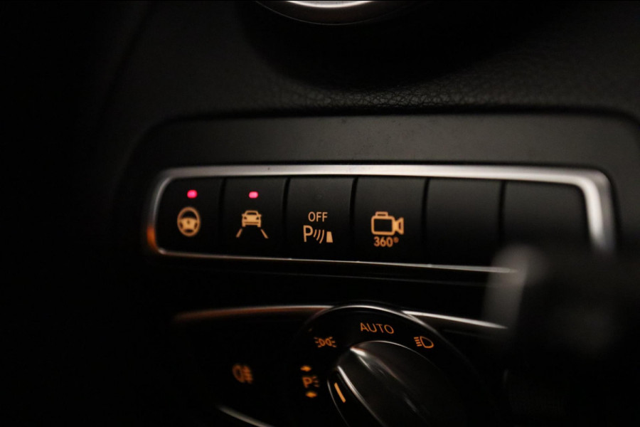 Mercedes-Benz GLC Coupé AMG 43 4MATIC PANODAK/KEYLES/LANEASSIST/LUCHT/360CAM/SFEER/BURM/VOL