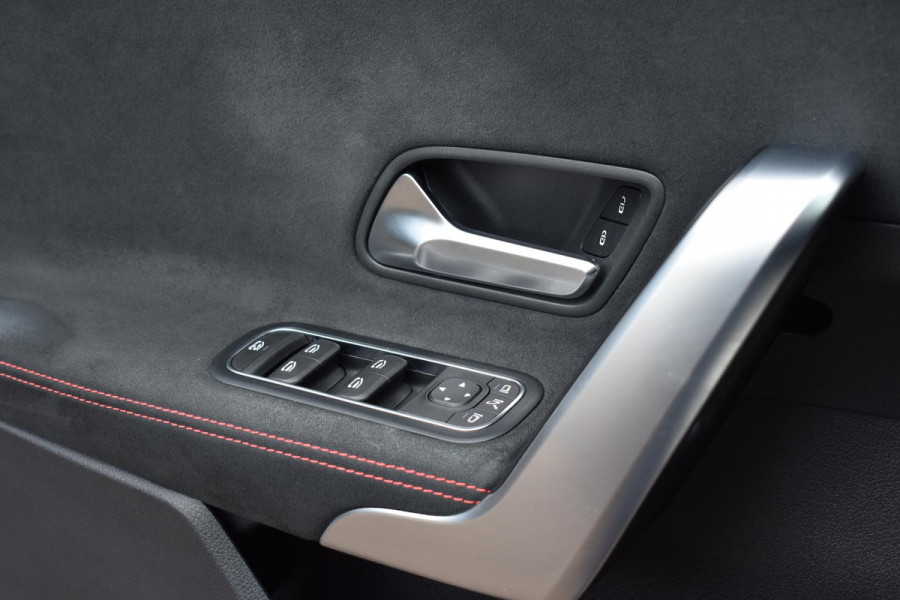 Mercedes-Benz A-Klasse 200 163 PK Business Solution AMG Aut. | Navi | Camera | LED | Incl. garantie
