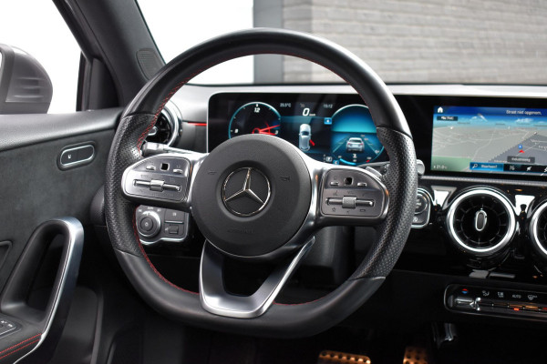 Mercedes-Benz A-Klasse 200 163 PK Business Solution AMG Aut. | Navi | Camera | LED | Incl. garantie