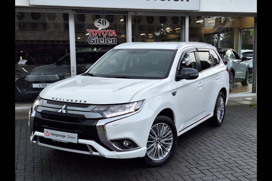 Mitsubishi Outlander 2.4 PHEV 4WD Intense | Leder, Navigatie, Stoelverwarming, Trekhaak