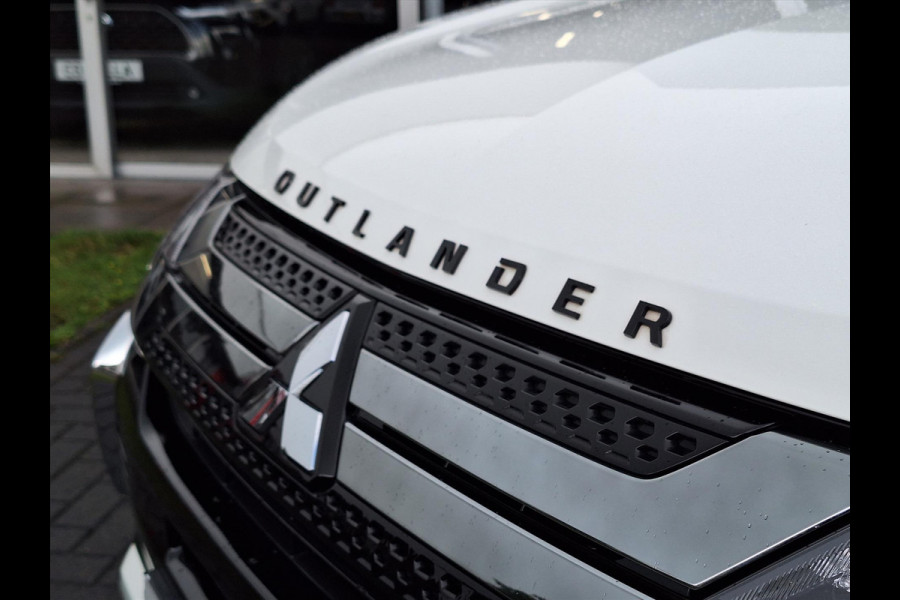 Mitsubishi Outlander 2.4 PHEV 4WD Intense | Leder, Navigatie, Stoelverwarming, Trekhaak