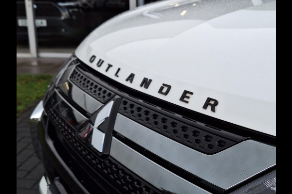 Mitsubishi Outlander 2.4 PHEV 4WD Intense | Leder, Navigatie, Stoelverwarming, Trekhaak