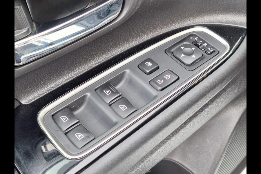 Mitsubishi Outlander 2.4 PHEV 4WD Intense | Leder, Navigatie, Stoelverwarming, Trekhaak