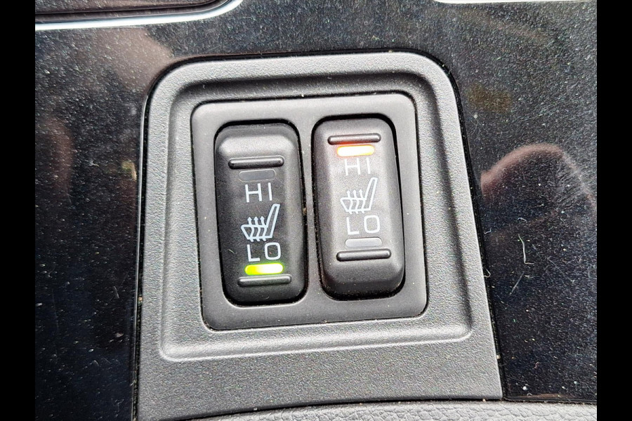 Mitsubishi Outlander 2.4 PHEV 4WD Intense | Leder, Navigatie, Stoelverwarming, Trekhaak
