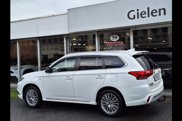 Mitsubishi Outlander 2.4 PHEV 4WD Intense | Leder, Navigatie, Stoelverwarming, Trekhaak