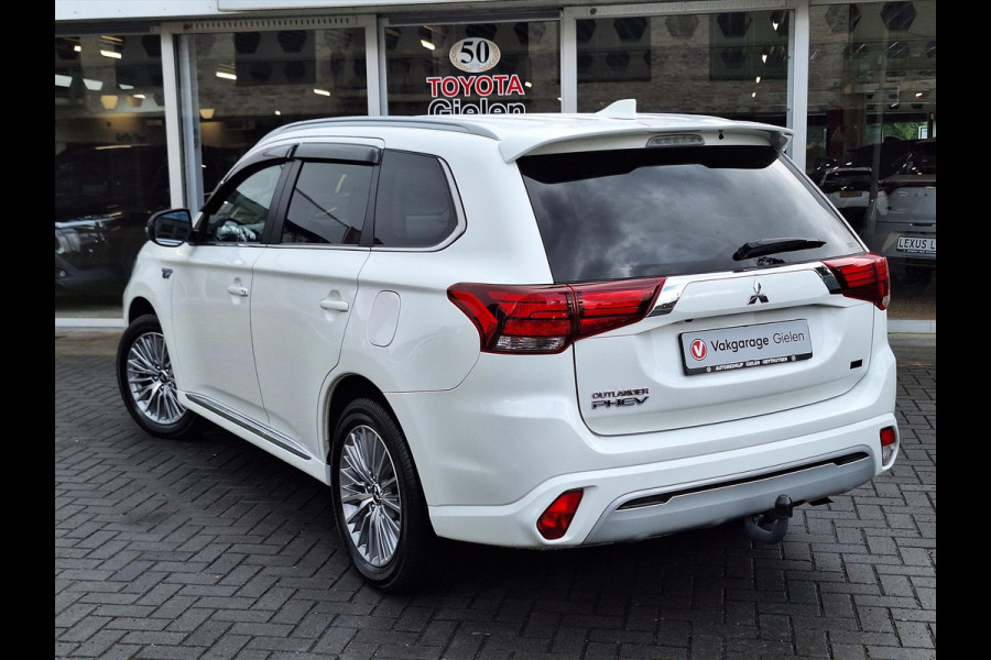 Mitsubishi Outlander 2.4 PHEV 4WD Intense | Leder, Navigatie, Stoelverwarming, Trekhaak